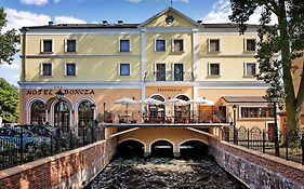 Hotel Boncza